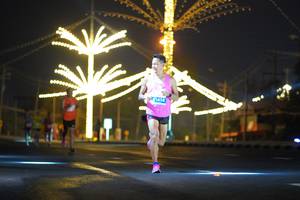 BIB: 1414
                            <button type="button" onclick="openModal(14286781)" class="btn btn-primary btn-sm float-right btn-popup" data-toggle="modal" data-target=".modal-high-quality">
                        <i class="fas fa-shopping-cart"></i> Add to Cart
                    </button>
                                            <button type="button" onclick="isThisMe(14286781, true)" class="btn btn-success btn-sm float-right btn-popup btn-isme hidden" data-toggle="tooltip" data-placement="bottom" title="นี่คือรูปของคุณใช่ไหม คลิกที่นี่เพื่อเอาเข้าอัลบั้ม">
                        <i class="fas fa-plus"></i> Add to album
                    </button>
                    <button type="button" onclick="isThisMe(14286781, false)" class="btn btn-warning btn-sm float-right btn-popup btn-isnotme hidden">
                        <i class="fas fa-ban"></i> Remove from album
                    </button>