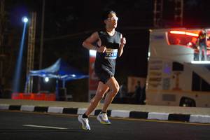 BIB: 72410
                            <button type="button" onclick="openModal(14266914)" class="btn btn-primary btn-sm float-right btn-popup" data-toggle="modal" data-target=".modal-high-quality">
                        <i class="fas fa-shopping-cart"></i> Add to Cart
                    </button>
                                            <button type="button" onclick="isThisMe(14266914, true)" class="btn btn-success btn-sm float-right btn-popup btn-isme hidden" data-toggle="tooltip" data-placement="bottom" title="นี่คือรูปของคุณใช่ไหม คลิกที่นี่เพื่อเอาเข้าอัลบั้ม">
                        <i class="fas fa-plus"></i> Add to album
                    </button>
                    <button type="button" onclick="isThisMe(14266914, false)" class="btn btn-warning btn-sm float-right btn-popup btn-isnotme hidden">
                        <i class="fas fa-ban"></i> Remove from album
                    </button>