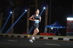 BIB: 72410
                            <button type="button" onclick="openModal(14266766)" class="btn btn-primary btn-sm float-right btn-popup" data-toggle="modal" data-target=".modal-high-quality">
                        <i class="fas fa-shopping-cart"></i> Add to Cart
                    </button>
                                            <button type="button" onclick="isThisMe(14266766, true)" class="btn btn-success btn-sm float-right btn-popup btn-isme hidden" data-toggle="tooltip" data-placement="bottom" title="นี่คือรูปของคุณใช่ไหม คลิกที่นี่เพื่อเอาเข้าอัลบั้ม">
                        <i class="fas fa-plus"></i> Add to album
                    </button>
                    <button type="button" onclick="isThisMe(14266766, false)" class="btn btn-warning btn-sm float-right btn-popup btn-isnotme hidden">
                        <i class="fas fa-ban"></i> Remove from album
                    </button>