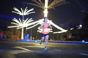 BIB: 296
                            <button type="button" onclick="openModal(14289918)" class="btn btn-primary btn-sm float-right btn-popup" data-toggle="modal" data-target=".modal-high-quality">
                        <i class="fas fa-shopping-cart"></i> Add to Cart
                    </button>
                                            <button type="button" onclick="isThisMe(14289918, true)" class="btn btn-success btn-sm float-right btn-popup btn-isme hidden" data-toggle="tooltip" data-placement="bottom" title="นี่คือรูปของคุณใช่ไหม คลิกที่นี่เพื่อเอาเข้าอัลบั้ม">
                        <i class="fas fa-plus"></i> Add to album
                    </button>
                    <button type="button" onclick="isThisMe(14289918, false)" class="btn btn-warning btn-sm float-right btn-popup btn-isnotme hidden">
                        <i class="fas fa-ban"></i> Remove from album
                    </button>