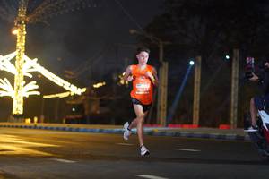 BIB: 76223
                            <button type="button" onclick="openModal(14263111)" class="btn btn-primary btn-sm float-right btn-popup" data-toggle="modal" data-target=".modal-high-quality">
                        <i class="fas fa-shopping-cart"></i> Add to Cart
                    </button>
                                            <button type="button" onclick="isThisMe(14263111, true)" class="btn btn-success btn-sm float-right btn-popup btn-isme hidden" data-toggle="tooltip" data-placement="bottom" title="นี่คือรูปของคุณใช่ไหม คลิกที่นี่เพื่อเอาเข้าอัลบั้ม">
                        <i class="fas fa-plus"></i> Add to album
                    </button>
                    <button type="button" onclick="isThisMe(14263111, false)" class="btn btn-warning btn-sm float-right btn-popup btn-isnotme hidden">
                        <i class="fas fa-ban"></i> Remove from album
                    </button>