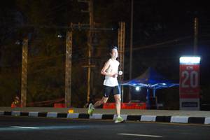 BIB: 131
                            <button type="button" onclick="openModal(14268194)" class="btn btn-primary btn-sm float-right btn-popup" data-toggle="modal" data-target=".modal-high-quality">
                        <i class="fas fa-shopping-cart"></i> Add to Cart
                    </button>
                                            <button type="button" onclick="isThisMe(14268194, true)" class="btn btn-success btn-sm float-right btn-popup btn-isme hidden" data-toggle="tooltip" data-placement="bottom" title="นี่คือรูปของคุณใช่ไหม คลิกที่นี่เพื่อเอาเข้าอัลบั้ม">
                        <i class="fas fa-plus"></i> Add to album
                    </button>
                    <button type="button" onclick="isThisMe(14268194, false)" class="btn btn-warning btn-sm float-right btn-popup btn-isnotme hidden">
                        <i class="fas fa-ban"></i> Remove from album
                    </button>