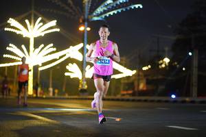 BIB: 1414
                            <button type="button" onclick="openModal(14286922)" class="btn btn-primary btn-sm float-right btn-popup" data-toggle="modal" data-target=".modal-high-quality">
                        <i class="fas fa-shopping-cart"></i> Add to Cart
                    </button>
                                            <button type="button" onclick="isThisMe(14286922, true)" class="btn btn-success btn-sm float-right btn-popup btn-isme hidden" data-toggle="tooltip" data-placement="bottom" title="นี่คือรูปของคุณใช่ไหม คลิกที่นี่เพื่อเอาเข้าอัลบั้ม">
                        <i class="fas fa-plus"></i> Add to album
                    </button>
                    <button type="button" onclick="isThisMe(14286922, false)" class="btn btn-warning btn-sm float-right btn-popup btn-isnotme hidden">
                        <i class="fas fa-ban"></i> Remove from album
                    </button>