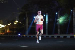 BIB: 20299
                            <button type="button" onclick="openModal(14282661)" class="btn btn-primary btn-sm float-right btn-popup" data-toggle="modal" data-target=".modal-high-quality">
                        <i class="fas fa-shopping-cart"></i> Add to Cart
                    </button>
                                            <button type="button" onclick="isThisMe(14282661, true)" class="btn btn-success btn-sm float-right btn-popup btn-isme hidden" data-toggle="tooltip" data-placement="bottom" title="นี่คือรูปของคุณใช่ไหม คลิกที่นี่เพื่อเอาเข้าอัลบั้ม">
                        <i class="fas fa-plus"></i> Add to album
                    </button>
                    <button type="button" onclick="isThisMe(14282661, false)" class="btn btn-warning btn-sm float-right btn-popup btn-isnotme hidden">
                        <i class="fas fa-ban"></i> Remove from album
                    </button>