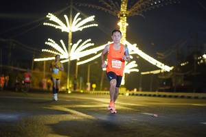 BIB: 27035
                            <button type="button" onclick="openModal(14289586)" class="btn btn-primary btn-sm float-right btn-popup" data-toggle="modal" data-target=".modal-high-quality">
                        <i class="fas fa-shopping-cart"></i> Add to Cart
                    </button>
                                            <button type="button" onclick="isThisMe(14289586, true)" class="btn btn-success btn-sm float-right btn-popup btn-isme hidden" data-toggle="tooltip" data-placement="bottom" title="นี่คือรูปของคุณใช่ไหม คลิกที่นี่เพื่อเอาเข้าอัลบั้ม">
                        <i class="fas fa-plus"></i> Add to album
                    </button>
                    <button type="button" onclick="isThisMe(14289586, false)" class="btn btn-warning btn-sm float-right btn-popup btn-isnotme hidden">
                        <i class="fas fa-ban"></i> Remove from album
                    </button>