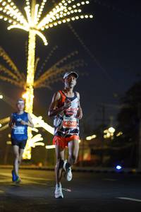 BIB: 4040
                            <button type="button" onclick="openModal(14338043)" class="btn btn-primary btn-sm float-right btn-popup" data-toggle="modal" data-target=".modal-high-quality">
                        <i class="fas fa-shopping-cart"></i> Add to Cart
                    </button>
                                            <button type="button" onclick="isThisMe(14338043, true)" class="btn btn-success btn-sm float-right btn-popup btn-isme hidden" data-toggle="tooltip" data-placement="bottom" title="นี่คือรูปของคุณใช่ไหม คลิกที่นี่เพื่อเอาเข้าอัลบั้ม">
                        <i class="fas fa-plus"></i> Add to album
                    </button>
                    <button type="button" onclick="isThisMe(14338043, false)" class="btn btn-warning btn-sm float-right btn-popup btn-isnotme hidden">
                        <i class="fas fa-ban"></i> Remove from album
                    </button>