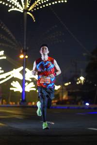 BIB: 78201
                            <button type="button" onclick="openModal(14333610)" class="btn btn-primary btn-sm float-right btn-popup" data-toggle="modal" data-target=".modal-high-quality">
                        <i class="fas fa-shopping-cart"></i> Add to Cart
                    </button>
                                            <button type="button" onclick="isThisMe(14333610, true)" class="btn btn-success btn-sm float-right btn-popup btn-isme hidden" data-toggle="tooltip" data-placement="bottom" title="นี่คือรูปของคุณใช่ไหม คลิกที่นี่เพื่อเอาเข้าอัลบั้ม">
                        <i class="fas fa-plus"></i> Add to album
                    </button>
                    <button type="button" onclick="isThisMe(14333610, false)" class="btn btn-warning btn-sm float-right btn-popup btn-isnotme hidden">
                        <i class="fas fa-ban"></i> Remove from album
                    </button>