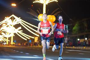 BIB: 1750
                            <button type="button" onclick="openModal(14355531)" class="btn btn-primary btn-sm float-right btn-popup" data-toggle="modal" data-target=".modal-high-quality">
                        <i class="fas fa-shopping-cart"></i> Add to Cart
                    </button>
                                            <button type="button" onclick="isThisMe(14355531, true)" class="btn btn-success btn-sm float-right btn-popup btn-isme hidden" data-toggle="tooltip" data-placement="bottom" title="นี่คือรูปของคุณใช่ไหม คลิกที่นี่เพื่อเอาเข้าอัลบั้ม">
                        <i class="fas fa-plus"></i> Add to album
                    </button>
                    <button type="button" onclick="isThisMe(14355531, false)" class="btn btn-warning btn-sm float-right btn-popup btn-isnotme hidden">
                        <i class="fas fa-ban"></i> Remove from album
                    </button>