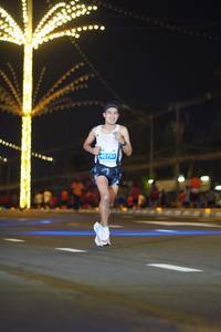 BIB: 10751
                            <button type="button" onclick="openModal(14344273)" class="btn btn-primary btn-sm float-right btn-popup" data-toggle="modal" data-target=".modal-high-quality">
                        <i class="fas fa-shopping-cart"></i> Add to Cart
                    </button>
                                            <button type="button" onclick="isThisMe(14344273, true)" class="btn btn-success btn-sm float-right btn-popup btn-isme hidden" data-toggle="tooltip" data-placement="bottom" title="นี่คือรูปของคุณใช่ไหม คลิกที่นี่เพื่อเอาเข้าอัลบั้ม">
                        <i class="fas fa-plus"></i> Add to album
                    </button>
                    <button type="button" onclick="isThisMe(14344273, false)" class="btn btn-warning btn-sm float-right btn-popup btn-isnotme hidden">
                        <i class="fas fa-ban"></i> Remove from album
                    </button>