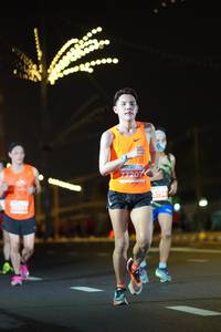 BIB: 77207, 20134
                            <button type="button" onclick="openModal(14410383)" class="btn btn-primary btn-sm float-right btn-popup" data-toggle="modal" data-target=".modal-high-quality">
                        <i class="fas fa-shopping-cart"></i> Add to Cart
                    </button>
                                            <button type="button" onclick="isThisMe(14410383, true)" class="btn btn-success btn-sm float-right btn-popup btn-isme hidden" data-toggle="tooltip" data-placement="bottom" title="นี่คือรูปของคุณใช่ไหม คลิกที่นี่เพื่อเอาเข้าอัลบั้ม">
                        <i class="fas fa-plus"></i> Add to album
                    </button>
                    <button type="button" onclick="isThisMe(14410383, false)" class="btn btn-warning btn-sm float-right btn-popup btn-isnotme hidden">
                        <i class="fas fa-ban"></i> Remove from album
                    </button>