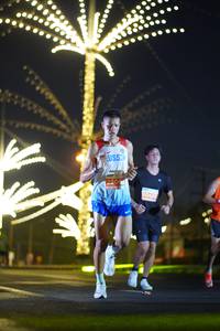 BIB: 2206, 0425
                            <button type="button" onclick="openModal(14336016)" class="btn btn-primary btn-sm float-right btn-popup" data-toggle="modal" data-target=".modal-high-quality">
                        <i class="fas fa-shopping-cart"></i> Add to Cart
                    </button>
                                            <button type="button" onclick="isThisMe(14336016, true)" class="btn btn-success btn-sm float-right btn-popup btn-isme hidden" data-toggle="tooltip" data-placement="bottom" title="นี่คือรูปของคุณใช่ไหม คลิกที่นี่เพื่อเอาเข้าอัลบั้ม">
                        <i class="fas fa-plus"></i> Add to album
                    </button>
                    <button type="button" onclick="isThisMe(14336016, false)" class="btn btn-warning btn-sm float-right btn-popup btn-isnotme hidden">
                        <i class="fas fa-ban"></i> Remove from album
                    </button>