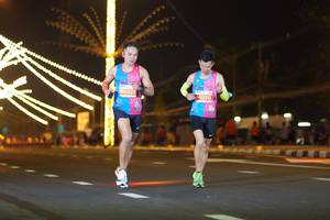 BIB: 0821, 030
                            <button type="button" onclick="openModal(14356801)" class="btn btn-primary btn-sm float-right btn-popup" data-toggle="modal" data-target=".modal-high-quality">
                        <i class="fas fa-shopping-cart"></i> Add to Cart
                    </button>
                                            <button type="button" onclick="isThisMe(14356801, true)" class="btn btn-success btn-sm float-right btn-popup btn-isme hidden" data-toggle="tooltip" data-placement="bottom" title="นี่คือรูปของคุณใช่ไหม คลิกที่นี่เพื่อเอาเข้าอัลบั้ม">
                        <i class="fas fa-plus"></i> Add to album
                    </button>
                    <button type="button" onclick="isThisMe(14356801, false)" class="btn btn-warning btn-sm float-right btn-popup btn-isnotme hidden">
                        <i class="fas fa-ban"></i> Remove from album
                    </button>