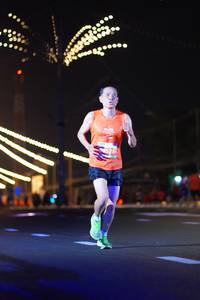 BIB: 41528
                            <button type="button" onclick="openModal(14353373)" class="btn btn-primary btn-sm float-right btn-popup" data-toggle="modal" data-target=".modal-high-quality">
                        <i class="fas fa-shopping-cart"></i> Add to Cart
                    </button>
                                            <button type="button" onclick="isThisMe(14353373, true)" class="btn btn-success btn-sm float-right btn-popup btn-isme hidden" data-toggle="tooltip" data-placement="bottom" title="นี่คือรูปของคุณใช่ไหม คลิกที่นี่เพื่อเอาเข้าอัลบั้ม">
                        <i class="fas fa-plus"></i> Add to album
                    </button>
                    <button type="button" onclick="isThisMe(14353373, false)" class="btn btn-warning btn-sm float-right btn-popup btn-isnotme hidden">
                        <i class="fas fa-ban"></i> Remove from album
                    </button>