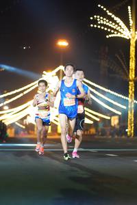 BIB: 26540
                            <button type="button" onclick="openModal(14351221)" class="btn btn-primary btn-sm float-right btn-popup" data-toggle="modal" data-target=".modal-high-quality">
                        <i class="fas fa-shopping-cart"></i> Add to Cart
                    </button>
                                            <button type="button" onclick="isThisMe(14351221, true)" class="btn btn-success btn-sm float-right btn-popup btn-isme hidden" data-toggle="tooltip" data-placement="bottom" title="นี่คือรูปของคุณใช่ไหม คลิกที่นี่เพื่อเอาเข้าอัลบั้ม">
                        <i class="fas fa-plus"></i> Add to album
                    </button>
                    <button type="button" onclick="isThisMe(14351221, false)" class="btn btn-warning btn-sm float-right btn-popup btn-isnotme hidden">
                        <i class="fas fa-ban"></i> Remove from album
                    </button>