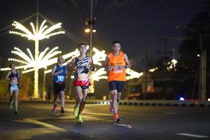 BIB: 250, 25627
                            <button type="button" onclick="openModal(14306136)" class="btn btn-primary btn-sm float-right btn-popup" data-toggle="modal" data-target=".modal-high-quality">
                        <i class="fas fa-shopping-cart"></i> Add to Cart
                    </button>
                                            <button type="button" onclick="isThisMe(14306136, true)" class="btn btn-success btn-sm float-right btn-popup btn-isme hidden" data-toggle="tooltip" data-placement="bottom" title="นี่คือรูปของคุณใช่ไหม คลิกที่นี่เพื่อเอาเข้าอัลบั้ม">
                        <i class="fas fa-plus"></i> Add to album
                    </button>
                    <button type="button" onclick="isThisMe(14306136, false)" class="btn btn-warning btn-sm float-right btn-popup btn-isnotme hidden">
                        <i class="fas fa-ban"></i> Remove from album
                    </button>