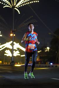 BIB: 78201
                            <button type="button" onclick="openModal(14333706)" class="btn btn-primary btn-sm float-right btn-popup" data-toggle="modal" data-target=".modal-high-quality">
                        <i class="fas fa-shopping-cart"></i> Add to Cart
                    </button>
                                            <button type="button" onclick="isThisMe(14333706, true)" class="btn btn-success btn-sm float-right btn-popup btn-isme hidden" data-toggle="tooltip" data-placement="bottom" title="นี่คือรูปของคุณใช่ไหม คลิกที่นี่เพื่อเอาเข้าอัลบั้ม">
                        <i class="fas fa-plus"></i> Add to album
                    </button>
                    <button type="button" onclick="isThisMe(14333706, false)" class="btn btn-warning btn-sm float-right btn-popup btn-isnotme hidden">
                        <i class="fas fa-ban"></i> Remove from album
                    </button>