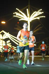 BIB: 042
                            <button type="button" onclick="openModal(14530913)" class="btn btn-primary btn-sm float-right btn-popup" data-toggle="modal" data-target=".modal-high-quality">
                        <i class="fas fa-shopping-cart"></i> Add to Cart
                    </button>
                                            <button type="button" onclick="isThisMe(14530913, true)" class="btn btn-success btn-sm float-right btn-popup btn-isme hidden" data-toggle="tooltip" data-placement="bottom" title="นี่คือรูปของคุณใช่ไหม คลิกที่นี่เพื่อเอาเข้าอัลบั้ม">
                        <i class="fas fa-plus"></i> Add to album
                    </button>
                    <button type="button" onclick="isThisMe(14530913, false)" class="btn btn-warning btn-sm float-right btn-popup btn-isnotme hidden">
                        <i class="fas fa-ban"></i> Remove from album
                    </button>