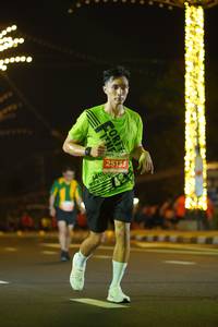 BIB: 25133
                            <button type="button" onclick="openModal(14500624)" class="btn btn-primary btn-sm float-right btn-popup" data-toggle="modal" data-target=".modal-high-quality">
                        <i class="fas fa-shopping-cart"></i> Add to Cart
                    </button>
                                            <button type="button" onclick="isThisMe(14500624, true)" class="btn btn-success btn-sm float-right btn-popup btn-isme hidden" data-toggle="tooltip" data-placement="bottom" title="นี่คือรูปของคุณใช่ไหม คลิกที่นี่เพื่อเอาเข้าอัลบั้ม">
                        <i class="fas fa-plus"></i> Add to album
                    </button>
                    <button type="button" onclick="isThisMe(14500624, false)" class="btn btn-warning btn-sm float-right btn-popup btn-isnotme hidden">
                        <i class="fas fa-ban"></i> Remove from album
                    </button>