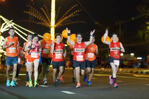 BIB: 21884, 2747, 23286
                            <button type="button" onclick="openModal(14498258)" class="btn btn-primary btn-sm float-right btn-popup" data-toggle="modal" data-target=".modal-high-quality">
                        <i class="fas fa-shopping-cart"></i> Add to Cart
                    </button>
                                            <button type="button" onclick="isThisMe(14498258, true)" class="btn btn-success btn-sm float-right btn-popup btn-isme hidden" data-toggle="tooltip" data-placement="bottom" title="นี่คือรูปของคุณใช่ไหม คลิกที่นี่เพื่อเอาเข้าอัลบั้ม">
                        <i class="fas fa-plus"></i> Add to album
                    </button>
                    <button type="button" onclick="isThisMe(14498258, false)" class="btn btn-warning btn-sm float-right btn-popup btn-isnotme hidden">
                        <i class="fas fa-ban"></i> Remove from album
                    </button>