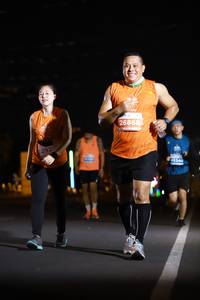 BIB: 26868, 2921, 45340
                            <button type="button" onclick="openModal(14883822)" class="btn btn-primary btn-sm float-right btn-popup" data-toggle="modal" data-target=".modal-high-quality">
                        <i class="fas fa-shopping-cart"></i> Add to Cart
                    </button>
                                            <button type="button" onclick="isThisMe(14883822, true)" class="btn btn-success btn-sm float-right btn-popup btn-isme hidden" data-toggle="tooltip" data-placement="bottom" title="นี่คือรูปของคุณใช่ไหม คลิกที่นี่เพื่อเอาเข้าอัลบั้ม">
                        <i class="fas fa-plus"></i> Add to album
                    </button>
                    <button type="button" onclick="isThisMe(14883822, false)" class="btn btn-warning btn-sm float-right btn-popup btn-isnotme hidden">
                        <i class="fas fa-ban"></i> Remove from album
                    </button>