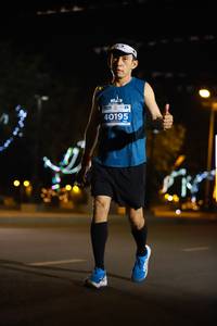 BIB: 40195
                            <button type="button" onclick="openModal(14904346)" class="btn btn-primary btn-sm float-right btn-popup" data-toggle="modal" data-target=".modal-high-quality">
                        <i class="fas fa-shopping-cart"></i> Add to Cart
                    </button>
                                            <button type="button" onclick="isThisMe(14904346, true)" class="btn btn-success btn-sm float-right btn-popup btn-isme hidden" data-toggle="tooltip" data-placement="bottom" title="นี่คือรูปของคุณใช่ไหม คลิกที่นี่เพื่อเอาเข้าอัลบั้ม">
                        <i class="fas fa-plus"></i> Add to album
                    </button>
                    <button type="button" onclick="isThisMe(14904346, false)" class="btn btn-warning btn-sm float-right btn-popup btn-isnotme hidden">
                        <i class="fas fa-ban"></i> Remove from album
                    </button>