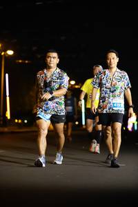 BIB: 4199
                            <button type="button" onclick="openModal(14624615)" class="btn btn-primary btn-sm float-right btn-popup" data-toggle="modal" data-target=".modal-high-quality">
                        <i class="fas fa-shopping-cart"></i> Add to Cart
                    </button>
                                            <button type="button" onclick="isThisMe(14624615, true)" class="btn btn-success btn-sm float-right btn-popup btn-isme hidden" data-toggle="tooltip" data-placement="bottom" title="นี่คือรูปของคุณใช่ไหม คลิกที่นี่เพื่อเอาเข้าอัลบั้ม">
                        <i class="fas fa-plus"></i> Add to album
                    </button>
                    <button type="button" onclick="isThisMe(14624615, false)" class="btn btn-warning btn-sm float-right btn-popup btn-isnotme hidden">
                        <i class="fas fa-ban"></i> Remove from album
                    </button>