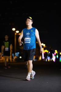 BIB: 40044
                            <button type="button" onclick="openModal(14609073)" class="btn btn-primary btn-sm float-right btn-popup" data-toggle="modal" data-target=".modal-high-quality">
                        <i class="fas fa-shopping-cart"></i> Add to Cart
                    </button>
                                            <button type="button" onclick="isThisMe(14609073, true)" class="btn btn-success btn-sm float-right btn-popup btn-isme hidden" data-toggle="tooltip" data-placement="bottom" title="นี่คือรูปของคุณใช่ไหม คลิกที่นี่เพื่อเอาเข้าอัลบั้ม">
                        <i class="fas fa-plus"></i> Add to album
                    </button>
                    <button type="button" onclick="isThisMe(14609073, false)" class="btn btn-warning btn-sm float-right btn-popup btn-isnotme hidden">
                        <i class="fas fa-ban"></i> Remove from album
                    </button>