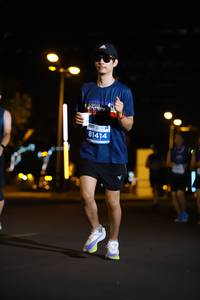 BIB: 81414
                            <button type="button" onclick="openModal(14710191)" class="btn btn-primary btn-sm float-right btn-popup" data-toggle="modal" data-target=".modal-high-quality">
                        <i class="fas fa-shopping-cart"></i> Add to Cart
                    </button>
                                            <button type="button" onclick="isThisMe(14710191, true)" class="btn btn-success btn-sm float-right btn-popup btn-isme hidden" data-toggle="tooltip" data-placement="bottom" title="นี่คือรูปของคุณใช่ไหม คลิกที่นี่เพื่อเอาเข้าอัลบั้ม">
                        <i class="fas fa-plus"></i> Add to album
                    </button>
                    <button type="button" onclick="isThisMe(14710191, false)" class="btn btn-warning btn-sm float-right btn-popup btn-isnotme hidden">
                        <i class="fas fa-ban"></i> Remove from album
                    </button>