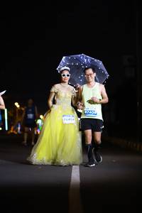 BIB: 87409, 76404
                            <button type="button" onclick="openModal(14697481)" class="btn btn-primary btn-sm float-right btn-popup" data-toggle="modal" data-target=".modal-high-quality">
                        <i class="fas fa-shopping-cart"></i> Add to Cart
                    </button>
                                            <button type="button" onclick="isThisMe(14697481, true)" class="btn btn-success btn-sm float-right btn-popup btn-isme hidden" data-toggle="tooltip" data-placement="bottom" title="นี่คือรูปของคุณใช่ไหม คลิกที่นี่เพื่อเอาเข้าอัลบั้ม">
                        <i class="fas fa-plus"></i> Add to album
                    </button>
                    <button type="button" onclick="isThisMe(14697481, false)" class="btn btn-warning btn-sm float-right btn-popup btn-isnotme hidden">
                        <i class="fas fa-ban"></i> Remove from album
                    </button>