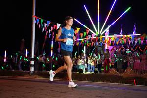 BIB: 5909
                            <button type="button" onclick="openModal(14200858)" class="btn btn-primary btn-sm float-right btn-popup" data-toggle="modal" data-target=".modal-high-quality">
                        <i class="fas fa-shopping-cart"></i> Add to Cart
                    </button>
                                            <button type="button" onclick="isThisMe(14200858, true)" class="btn btn-success btn-sm float-right btn-popup btn-isme hidden" data-toggle="tooltip" data-placement="bottom" title="นี่คือรูปของคุณใช่ไหม คลิกที่นี่เพื่อเอาเข้าอัลบั้ม">
                        <i class="fas fa-plus"></i> Add to album
                    </button>
                    <button type="button" onclick="isThisMe(14200858, false)" class="btn btn-warning btn-sm float-right btn-popup btn-isnotme hidden">
                        <i class="fas fa-ban"></i> Remove from album
                    </button>