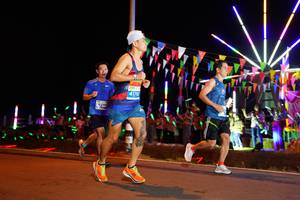 BIB: 4179
                            <button type="button" onclick="openModal(14218345)" class="btn btn-primary btn-sm float-right btn-popup" data-toggle="modal" data-target=".modal-high-quality">
                        <i class="fas fa-shopping-cart"></i> Add to Cart
                    </button>
                                            <button type="button" onclick="isThisMe(14218345, true)" class="btn btn-success btn-sm float-right btn-popup btn-isme hidden" data-toggle="tooltip" data-placement="bottom" title="นี่คือรูปของคุณใช่ไหม คลิกที่นี่เพื่อเอาเข้าอัลบั้ม">
                        <i class="fas fa-plus"></i> Add to album
                    </button>
                    <button type="button" onclick="isThisMe(14218345, false)" class="btn btn-warning btn-sm float-right btn-popup btn-isnotme hidden">
                        <i class="fas fa-ban"></i> Remove from album
                    </button>