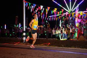 BIB: 412
                            <button type="button" onclick="openModal(14195883)" class="btn btn-primary btn-sm float-right btn-popup" data-toggle="modal" data-target=".modal-high-quality">
                        <i class="fas fa-shopping-cart"></i> Add to Cart
                    </button>
                                            <button type="button" onclick="isThisMe(14195883, true)" class="btn btn-success btn-sm float-right btn-popup btn-isme hidden" data-toggle="tooltip" data-placement="bottom" title="นี่คือรูปของคุณใช่ไหม คลิกที่นี่เพื่อเอาเข้าอัลบั้ม">
                        <i class="fas fa-plus"></i> Add to album
                    </button>
                    <button type="button" onclick="isThisMe(14195883, false)" class="btn btn-warning btn-sm float-right btn-popup btn-isnotme hidden">
                        <i class="fas fa-ban"></i> Remove from album
                    </button>