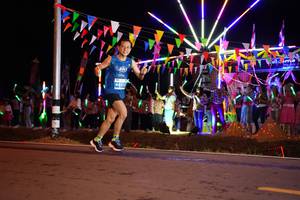 BIB: 4655
                            <button type="button" onclick="openModal(14207697)" class="btn btn-primary btn-sm float-right btn-popup" data-toggle="modal" data-target=".modal-high-quality">
                        <i class="fas fa-shopping-cart"></i> Add to Cart
                    </button>
                                            <button type="button" onclick="isThisMe(14207697, true)" class="btn btn-success btn-sm float-right btn-popup btn-isme hidden" data-toggle="tooltip" data-placement="bottom" title="นี่คือรูปของคุณใช่ไหม คลิกที่นี่เพื่อเอาเข้าอัลบั้ม">
                        <i class="fas fa-plus"></i> Add to album
                    </button>
                    <button type="button" onclick="isThisMe(14207697, false)" class="btn btn-warning btn-sm float-right btn-popup btn-isnotme hidden">
                        <i class="fas fa-ban"></i> Remove from album
                    </button>