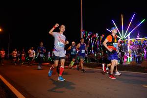 BIB: 4075, 0865
                            <button type="button" onclick="openModal(14238955)" class="btn btn-primary btn-sm float-right btn-popup" data-toggle="modal" data-target=".modal-high-quality">
                        <i class="fas fa-shopping-cart"></i> Add to Cart
                    </button>
                                            <button type="button" onclick="isThisMe(14238955, true)" class="btn btn-success btn-sm float-right btn-popup btn-isme hidden" data-toggle="tooltip" data-placement="bottom" title="นี่คือรูปของคุณใช่ไหม คลิกที่นี่เพื่อเอาเข้าอัลบั้ม">
                        <i class="fas fa-plus"></i> Add to album
                    </button>
                    <button type="button" onclick="isThisMe(14238955, false)" class="btn btn-warning btn-sm float-right btn-popup btn-isnotme hidden">
                        <i class="fas fa-ban"></i> Remove from album
                    </button>