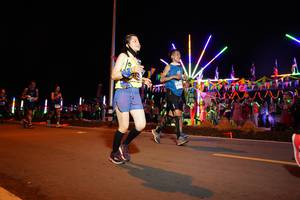 BIB: 476
                            <button type="button" onclick="openModal(14243306)" class="btn btn-primary btn-sm float-right btn-popup" data-toggle="modal" data-target=".modal-high-quality">
                        <i class="fas fa-shopping-cart"></i> Add to Cart
                    </button>
                                            <button type="button" onclick="isThisMe(14243306, true)" class="btn btn-success btn-sm float-right btn-popup btn-isme hidden" data-toggle="tooltip" data-placement="bottom" title="นี่คือรูปของคุณใช่ไหม คลิกที่นี่เพื่อเอาเข้าอัลบั้ม">
                        <i class="fas fa-plus"></i> Add to album
                    </button>
                    <button type="button" onclick="isThisMe(14243306, false)" class="btn btn-warning btn-sm float-right btn-popup btn-isnotme hidden">
                        <i class="fas fa-ban"></i> Remove from album
                    </button>