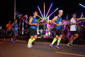 BIB: 418, 4400
                            <button type="button" onclick="openModal(14241318)" class="btn btn-primary btn-sm float-right btn-popup" data-toggle="modal" data-target=".modal-high-quality">
                        <i class="fas fa-shopping-cart"></i> Add to Cart
                    </button>
                                            <button type="button" onclick="isThisMe(14241318, true)" class="btn btn-success btn-sm float-right btn-popup btn-isme hidden" data-toggle="tooltip" data-placement="bottom" title="นี่คือรูปของคุณใช่ไหม คลิกที่นี่เพื่อเอาเข้าอัลบั้ม">
                        <i class="fas fa-plus"></i> Add to album
                    </button>
                    <button type="button" onclick="isThisMe(14241318, false)" class="btn btn-warning btn-sm float-right btn-popup btn-isnotme hidden">
                        <i class="fas fa-ban"></i> Remove from album
                    </button>