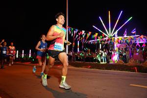 BIB: 4243
                            <button type="button" onclick="openModal(14239086)" class="btn btn-primary btn-sm float-right btn-popup" data-toggle="modal" data-target=".modal-high-quality">
                        <i class="fas fa-shopping-cart"></i> Add to Cart
                    </button>
                                            <button type="button" onclick="isThisMe(14239086, true)" class="btn btn-success btn-sm float-right btn-popup btn-isme hidden" data-toggle="tooltip" data-placement="bottom" title="นี่คือรูปของคุณใช่ไหม คลิกที่นี่เพื่อเอาเข้าอัลบั้ม">
                        <i class="fas fa-plus"></i> Add to album
                    </button>
                    <button type="button" onclick="isThisMe(14239086, false)" class="btn btn-warning btn-sm float-right btn-popup btn-isnotme hidden">
                        <i class="fas fa-ban"></i> Remove from album
                    </button>