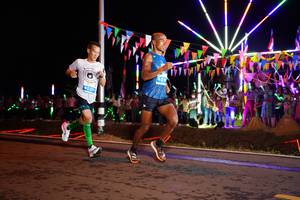 BIB: 40251
                            <button type="button" onclick="openModal(14195222)" class="btn btn-primary btn-sm float-right btn-popup" data-toggle="modal" data-target=".modal-high-quality">
                        <i class="fas fa-shopping-cart"></i> Add to Cart
                    </button>
                                            <button type="button" onclick="isThisMe(14195222, true)" class="btn btn-success btn-sm float-right btn-popup btn-isme hidden" data-toggle="tooltip" data-placement="bottom" title="นี่คือรูปของคุณใช่ไหม คลิกที่นี่เพื่อเอาเข้าอัลบั้ม">
                        <i class="fas fa-plus"></i> Add to album
                    </button>
                    <button type="button" onclick="isThisMe(14195222, false)" class="btn btn-warning btn-sm float-right btn-popup btn-isnotme hidden">
                        <i class="fas fa-ban"></i> Remove from album
                    </button>