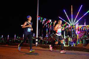 BIB: 4225
                            <button type="button" onclick="openModal(14205660)" class="btn btn-primary btn-sm float-right btn-popup" data-toggle="modal" data-target=".modal-high-quality">
                        <i class="fas fa-shopping-cart"></i> Add to Cart
                    </button>
                                            <button type="button" onclick="isThisMe(14205660, true)" class="btn btn-success btn-sm float-right btn-popup btn-isme hidden" data-toggle="tooltip" data-placement="bottom" title="นี่คือรูปของคุณใช่ไหม คลิกที่นี่เพื่อเอาเข้าอัลบั้ม">
                        <i class="fas fa-plus"></i> Add to album
                    </button>
                    <button type="button" onclick="isThisMe(14205660, false)" class="btn btn-warning btn-sm float-right btn-popup btn-isnotme hidden">
                        <i class="fas fa-ban"></i> Remove from album
                    </button>