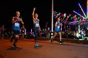 BIB: 4015, 145, 629
                            <button type="button" onclick="openModal(14214097)" class="btn btn-primary btn-sm float-right btn-popup" data-toggle="modal" data-target=".modal-high-quality">
                        <i class="fas fa-shopping-cart"></i> Add to Cart
                    </button>
                                            <button type="button" onclick="isThisMe(14214097, true)" class="btn btn-success btn-sm float-right btn-popup btn-isme hidden" data-toggle="tooltip" data-placement="bottom" title="นี่คือรูปของคุณใช่ไหม คลิกที่นี่เพื่อเอาเข้าอัลบั้ม">
                        <i class="fas fa-plus"></i> Add to album
                    </button>
                    <button type="button" onclick="isThisMe(14214097, false)" class="btn btn-warning btn-sm float-right btn-popup btn-isnotme hidden">
                        <i class="fas fa-ban"></i> Remove from album
                    </button>