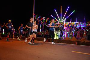 BIB: 480
                            <button type="button" onclick="openModal(14245957)" class="btn btn-primary btn-sm float-right btn-popup" data-toggle="modal" data-target=".modal-high-quality">
                        <i class="fas fa-shopping-cart"></i> Add to Cart
                    </button>
                                            <button type="button" onclick="isThisMe(14245957, true)" class="btn btn-success btn-sm float-right btn-popup btn-isme hidden" data-toggle="tooltip" data-placement="bottom" title="นี่คือรูปของคุณใช่ไหม คลิกที่นี่เพื่อเอาเข้าอัลบั้ม">
                        <i class="fas fa-plus"></i> Add to album
                    </button>
                    <button type="button" onclick="isThisMe(14245957, false)" class="btn btn-warning btn-sm float-right btn-popup btn-isnotme hidden">
                        <i class="fas fa-ban"></i> Remove from album
                    </button>