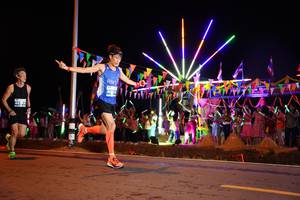 BIB: 
                            <button type="button" onclick="openModal(14205772)" class="btn btn-primary btn-sm float-right btn-popup" data-toggle="modal" data-target=".modal-high-quality">
                        <i class="fas fa-shopping-cart"></i> Add to Cart
                    </button>
                                            <button type="button" onclick="isThisMe(14205772, true)" class="btn btn-success btn-sm float-right btn-popup btn-isme hidden" data-toggle="tooltip" data-placement="bottom" title="นี่คือรูปของคุณใช่ไหม คลิกที่นี่เพื่อเอาเข้าอัลบั้ม">
                        <i class="fas fa-plus"></i> Add to album
                    </button>
                    <button type="button" onclick="isThisMe(14205772, false)" class="btn btn-warning btn-sm float-right btn-popup btn-isnotme hidden">
                        <i class="fas fa-ban"></i> Remove from album
                    </button>