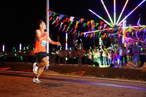 BIB: 
                            <button type="button" onclick="openModal(14192090)" class="btn btn-primary btn-sm float-right btn-popup" data-toggle="modal" data-target=".modal-high-quality">
                        <i class="fas fa-shopping-cart"></i> Add to Cart
                    </button>
                                            <button type="button" onclick="isThisMe(14192090, true)" class="btn btn-success btn-sm float-right btn-popup btn-isme hidden" data-toggle="tooltip" data-placement="bottom" title="นี่คือรูปของคุณใช่ไหม คลิกที่นี่เพื่อเอาเข้าอัลบั้ม">
                        <i class="fas fa-plus"></i> Add to album
                    </button>
                    <button type="button" onclick="isThisMe(14192090, false)" class="btn btn-warning btn-sm float-right btn-popup btn-isnotme hidden">
                        <i class="fas fa-ban"></i> Remove from album
                    </button>