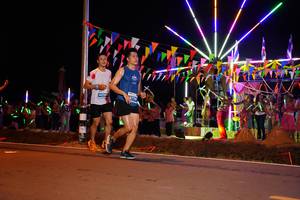 BIB: 4210
                            <button type="button" onclick="openModal(14232045)" class="btn btn-primary btn-sm float-right btn-popup" data-toggle="modal" data-target=".modal-high-quality">
                        <i class="fas fa-shopping-cart"></i> Add to Cart
                    </button>
                                            <button type="button" onclick="isThisMe(14232045, true)" class="btn btn-success btn-sm float-right btn-popup btn-isme hidden" data-toggle="tooltip" data-placement="bottom" title="นี่คือรูปของคุณใช่ไหม คลิกที่นี่เพื่อเอาเข้าอัลบั้ม">
                        <i class="fas fa-plus"></i> Add to album
                    </button>
                    <button type="button" onclick="isThisMe(14232045, false)" class="btn btn-warning btn-sm float-right btn-popup btn-isnotme hidden">
                        <i class="fas fa-ban"></i> Remove from album
                    </button>