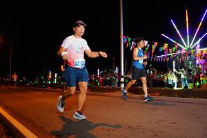 BIB: 4224
                            <button type="button" onclick="openModal(14215615)" class="btn btn-primary btn-sm float-right btn-popup" data-toggle="modal" data-target=".modal-high-quality">
                        <i class="fas fa-shopping-cart"></i> Add to Cart
                    </button>
                                            <button type="button" onclick="isThisMe(14215615, true)" class="btn btn-success btn-sm float-right btn-popup btn-isme hidden" data-toggle="tooltip" data-placement="bottom" title="นี่คือรูปของคุณใช่ไหม คลิกที่นี่เพื่อเอาเข้าอัลบั้ม">
                        <i class="fas fa-plus"></i> Add to album
                    </button>
                    <button type="button" onclick="isThisMe(14215615, false)" class="btn btn-warning btn-sm float-right btn-popup btn-isnotme hidden">
                        <i class="fas fa-ban"></i> Remove from album
                    </button>