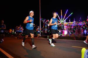 BIB: 4075
                            <button type="button" onclick="openModal(14241918)" class="btn btn-primary btn-sm float-right btn-popup" data-toggle="modal" data-target=".modal-high-quality">
                        <i class="fas fa-shopping-cart"></i> Add to Cart
                    </button>
                                            <button type="button" onclick="isThisMe(14241918, true)" class="btn btn-success btn-sm float-right btn-popup btn-isme hidden" data-toggle="tooltip" data-placement="bottom" title="นี่คือรูปของคุณใช่ไหม คลิกที่นี่เพื่อเอาเข้าอัลบั้ม">
                        <i class="fas fa-plus"></i> Add to album
                    </button>
                    <button type="button" onclick="isThisMe(14241918, false)" class="btn btn-warning btn-sm float-right btn-popup btn-isnotme hidden">
                        <i class="fas fa-ban"></i> Remove from album
                    </button>