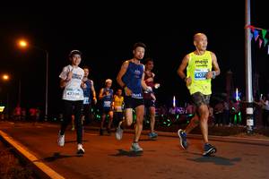 BIB: 407, 47706
                            <button type="button" onclick="openModal(14210265)" class="btn btn-primary btn-sm float-right btn-popup" data-toggle="modal" data-target=".modal-high-quality">
                        <i class="fas fa-shopping-cart"></i> Add to Cart
                    </button>
                                            <button type="button" onclick="isThisMe(14210265, true)" class="btn btn-success btn-sm float-right btn-popup btn-isme hidden" data-toggle="tooltip" data-placement="bottom" title="นี่คือรูปของคุณใช่ไหม คลิกที่นี่เพื่อเอาเข้าอัลบั้ม">
                        <i class="fas fa-plus"></i> Add to album
                    </button>
                    <button type="button" onclick="isThisMe(14210265, false)" class="btn btn-warning btn-sm float-right btn-popup btn-isnotme hidden">
                        <i class="fas fa-ban"></i> Remove from album
                    </button>