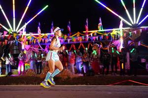 BIB: 432
                            <button type="button" onclick="openModal(14219047)" class="btn btn-primary btn-sm float-right btn-popup" data-toggle="modal" data-target=".modal-high-quality">
                        <i class="fas fa-shopping-cart"></i> Add to Cart
                    </button>
                                            <button type="button" onclick="isThisMe(14219047, true)" class="btn btn-success btn-sm float-right btn-popup btn-isme hidden" data-toggle="tooltip" data-placement="bottom" title="นี่คือรูปของคุณใช่ไหม คลิกที่นี่เพื่อเอาเข้าอัลบั้ม">
                        <i class="fas fa-plus"></i> Add to album
                    </button>
                    <button type="button" onclick="isThisMe(14219047, false)" class="btn btn-warning btn-sm float-right btn-popup btn-isnotme hidden">
                        <i class="fas fa-ban"></i> Remove from album
                    </button>