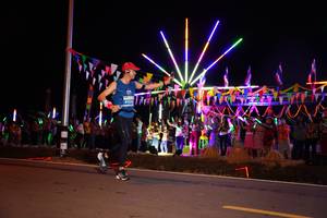 BIB: 4101
                            <button type="button" onclick="openModal(14228197)" class="btn btn-primary btn-sm float-right btn-popup" data-toggle="modal" data-target=".modal-high-quality">
                        <i class="fas fa-shopping-cart"></i> Add to Cart
                    </button>
                                            <button type="button" onclick="isThisMe(14228197, true)" class="btn btn-success btn-sm float-right btn-popup btn-isme hidden" data-toggle="tooltip" data-placement="bottom" title="นี่คือรูปของคุณใช่ไหม คลิกที่นี่เพื่อเอาเข้าอัลบั้ม">
                        <i class="fas fa-plus"></i> Add to album
                    </button>
                    <button type="button" onclick="isThisMe(14228197, false)" class="btn btn-warning btn-sm float-right btn-popup btn-isnotme hidden">
                        <i class="fas fa-ban"></i> Remove from album
                    </button>