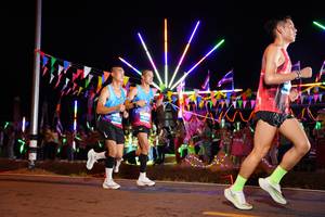 BIB: 4620
                            <button type="button" onclick="openModal(14204735)" class="btn btn-primary btn-sm float-right btn-popup" data-toggle="modal" data-target=".modal-high-quality">
                        <i class="fas fa-shopping-cart"></i> Add to Cart
                    </button>
                                            <button type="button" onclick="isThisMe(14204735, true)" class="btn btn-success btn-sm float-right btn-popup btn-isme hidden" data-toggle="tooltip" data-placement="bottom" title="นี่คือรูปของคุณใช่ไหม คลิกที่นี่เพื่อเอาเข้าอัลบั้ม">
                        <i class="fas fa-plus"></i> Add to album
                    </button>
                    <button type="button" onclick="isThisMe(14204735, false)" class="btn btn-warning btn-sm float-right btn-popup btn-isnotme hidden">
                        <i class="fas fa-ban"></i> Remove from album
                    </button>